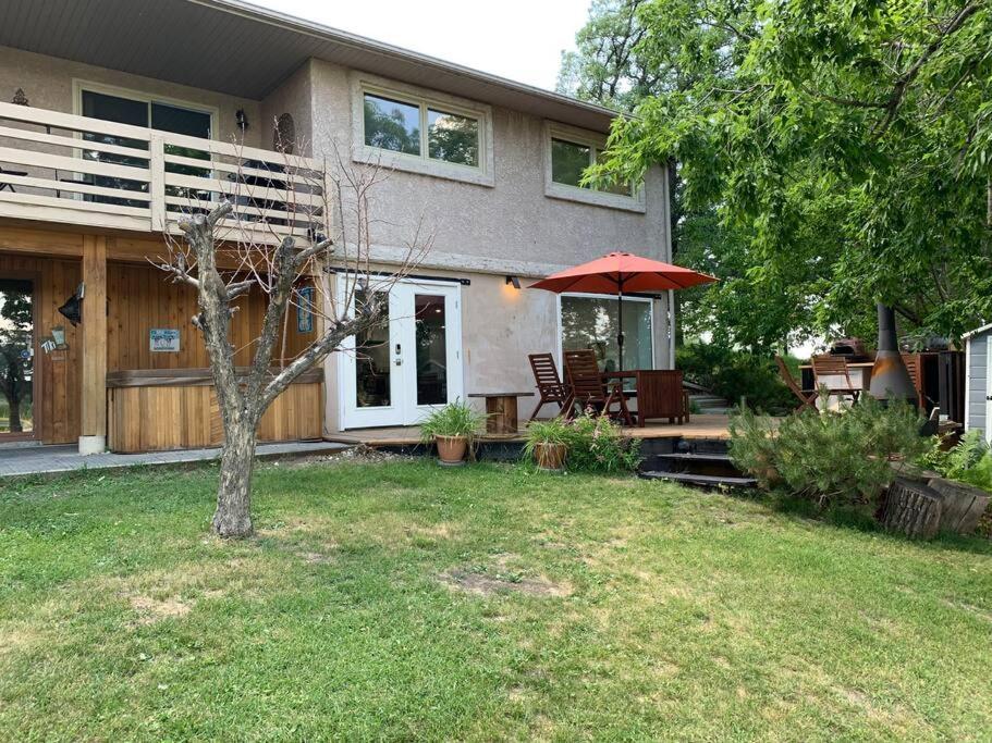 The Ox + Bow Apartamento Portage la Prairie Exterior foto
