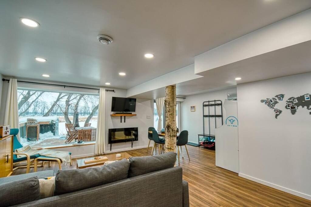 The Ox + Bow Apartamento Portage la Prairie Exterior foto